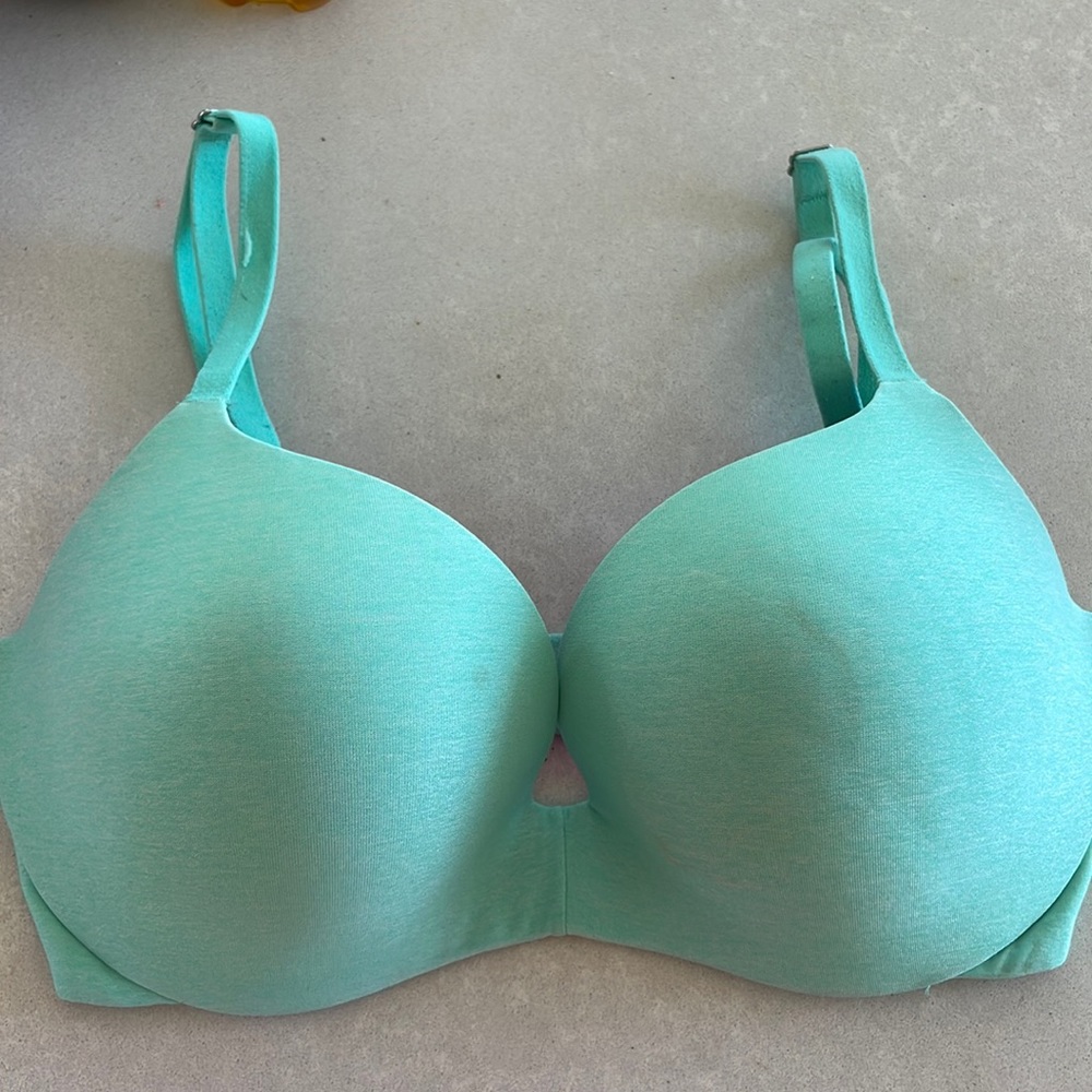 Lightly Padded VS Bra